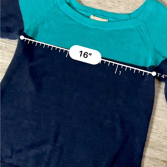 Banana Republic color block navy blue & deep teal long sleeve sweater - Picture 4 of 7